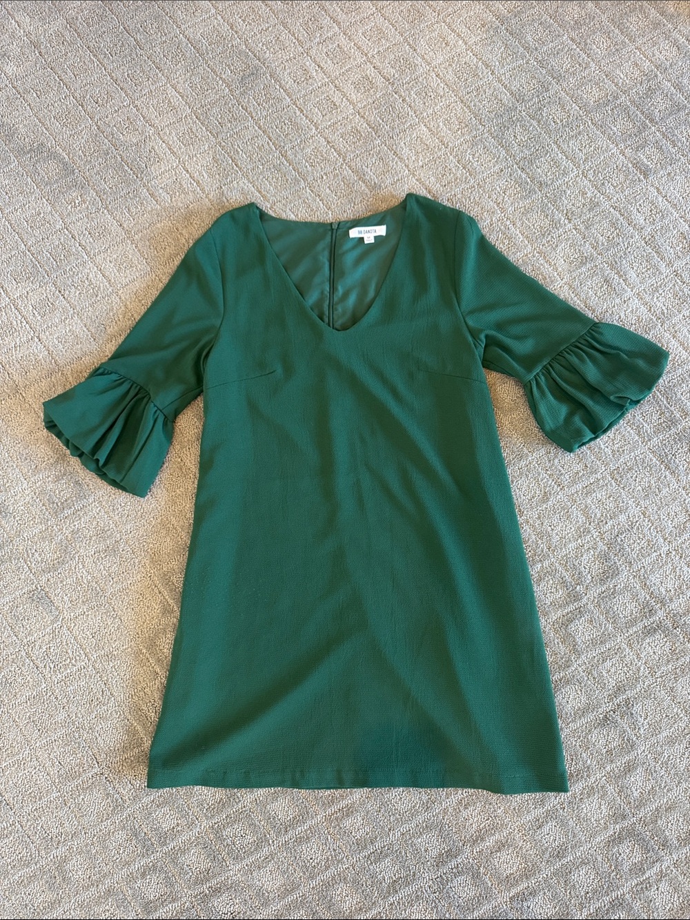 BB Dakota Emerald Green V-Neck Ruffle Sleeve Tunic Dress